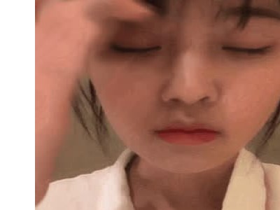 매력쩌는 목욕 가운 입은 문월 자기 가슴 주물럭